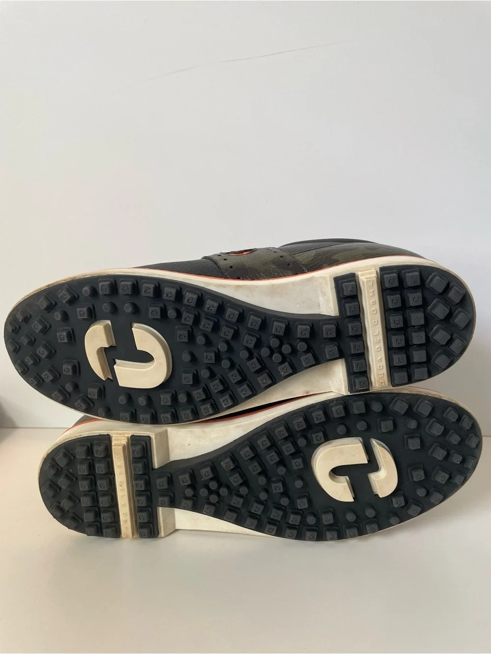 Duca Del Cosma lightly used